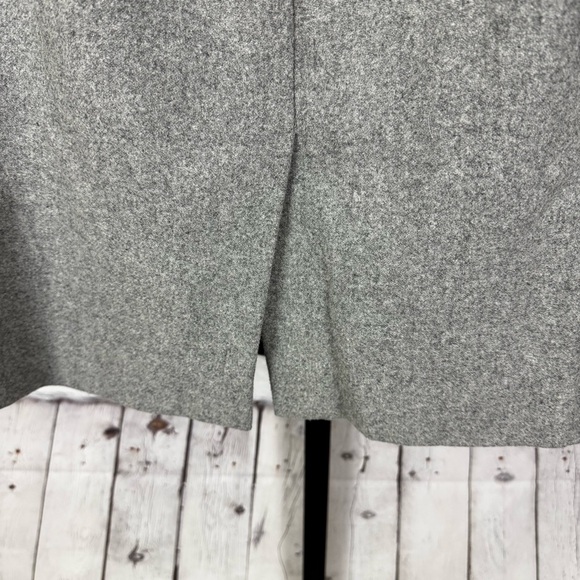 J. Crew Gray Wool and Viscose Pencil Skirt Size 16 - Picture 4 of 6